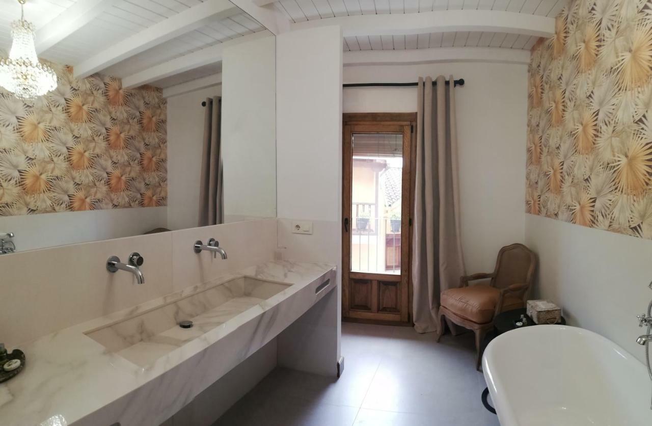 La Leyenda De La Vera Apartment
